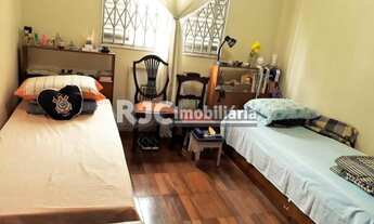 Imagem 7: Apartamento de 180 metros quadrados no bairro Tijuca com 3 quartos