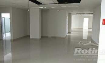 Imagem 7: Sala para aluguel, 1 vaga, Osvaldo Rezende - Uberlândia/MG