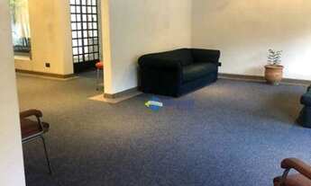 Imagem 5: Casa com 500m² de área construída e 6 vagas de estacionamento para alugar, por R$ 45.000/m