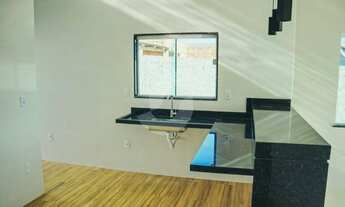 Imagem 7: Casa de 2 Quartos, sendo 1 Suíte - 2 Vagas - Condomínio Com Lazer!