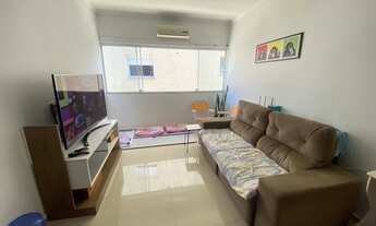 Imagem 2: Apartamento mobiliado com 2 dormitórios (1 suíte) e garagem no centro de Tramandaí / RS