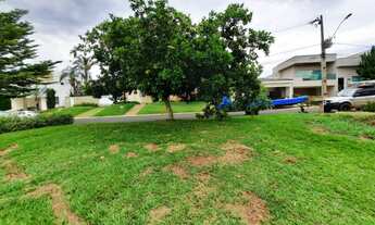 Imagem 3: Casa de condomínio para venda com 434 metros quadrados em Jardim Roma - Uberlândia - MG