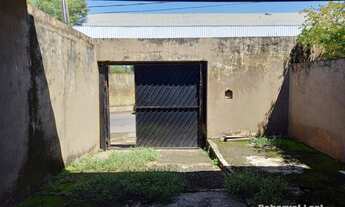 Imagem 2: Casa com quatro quartos e edicula na Vila Dutra