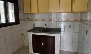 Imagem 5: Residência com 3 dormitórios, amplo terreno com piscina e churrasqueira, no centro de Imbé