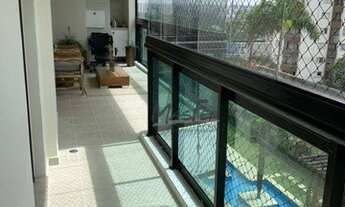 Imagem 2: Apartamento com 4 dormitórios (sendo 2 suítes e 1 escritório), varanda gourmet, 3 vagas