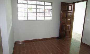 Imagem 2: Casa Residencial com 3 quartos para alugar por R$ 1100.00, 90.00 m2 - COLONIA DONA LUIZA