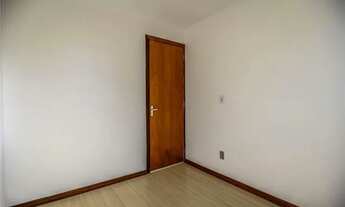 Imagem 6: Apartamento com 2 Dormitorio(s) localizado(a) no bairro RUBEM BERTA em Porto Alegre / Re