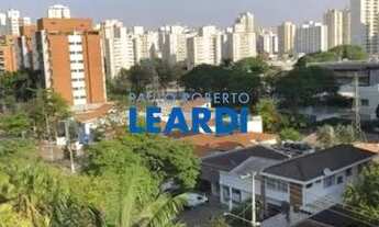 Imagem: APARTAMENTO - ALTO DA LAPA - SP