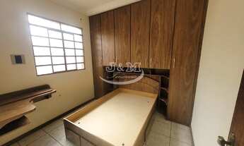 Imagem 4: Casa 02 quartos, varanda, 01 vaga de garagem. Bairro Letícia em Belo Horizonte/Mg