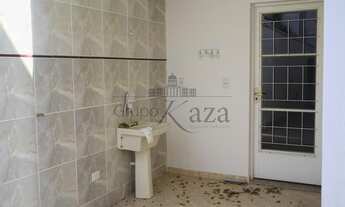 Imagem 3: Sao Jose dos Campos - Casa Padrão - Vila Adyana