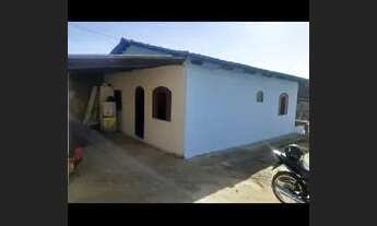 Imagem 2: Casa com barracão no fundo