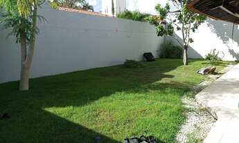 Imagem 5: Casa de condomínio para venda tem 262 metros quadrados com 3 quartos