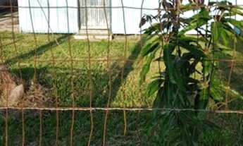 Imagem 3: Vendo terreno com 3 casas