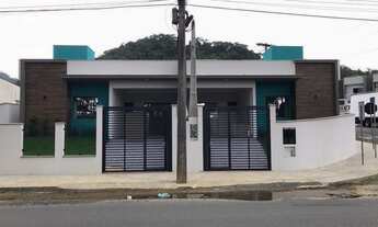 Imagem: GUARAMIRIM - Casa Padrão - CAIXA D AGUA