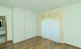 Imagem 9: Locação de Linda Casa de Alto Padrão Condomínio Villagio do Engenho 3 suítes salas gourmet