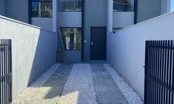 Imagem 4: Sobrado Geminado para Venda em Joinville, Guanabara, 3 dormitórios, 1 banheiro, 1 vaga