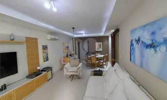 Imagem 2: Tijuca!!! Excelente apartamento totalmente reformado em porcelanato na rua Conde de Bonfi