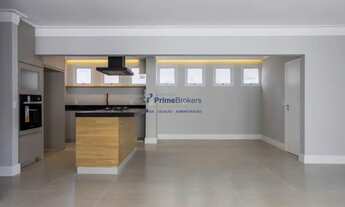 Imagem 2: Apartamento reformado com 3 dormitórios, suíte, 1 vaga de 138m² - Itaim Bibi