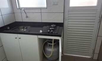 Imagem: Kitinet mobiliada água luz e Internet incluído