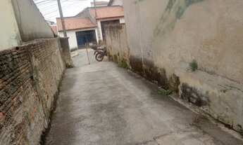 Imagem: Vendo casa antiga