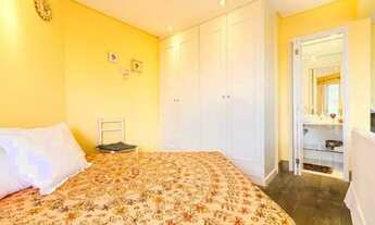 Imagem: Vila Olímpia quot Porta - Fechada quot