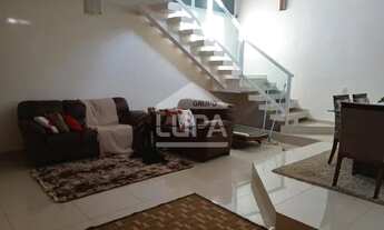 Imagem 2: Casa De Condomínio com 3 dormitórios sendo 1 suíte á venda em Mairiporã