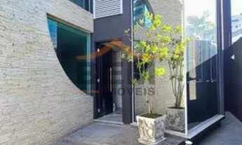 Imagem 2: Casa para Locação em Itajaí, Vila Operária, 3 dormitórios, 1 suíte, 3 banheiros, 2 vagas