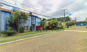 Imagem 3: PORTO ALEGRE - Casa Padrão - Hípica