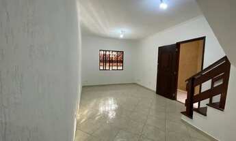 Imagem 7: Sobrado para venda possui 95 metros quadrados com 3 quartos - Bosque dos Eucaliptos