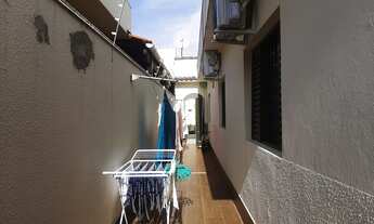 Imagem 5: Casa para venda tem 230 metros quadrados com piscina, b. Brasil - Uberlândia - MG