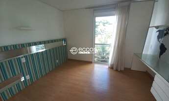 Imagem 3: Casa em condomínio em dois pavimentos com 4 suítes para alugar