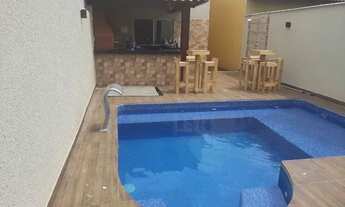 Imagem: Casa com piscina