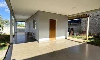 Imagem 2: Casa de condomínio térrea para aluguel tem 100 metros quadrados com 2 quartos