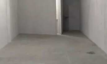 Imagem 2: Loja grande frente de Rua 90m² mussurunga 1800reais