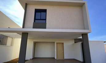 Imagem 2: Ágio Jardins Capri Sobrado com 4 Quarto(s) e 3 banheiro(s) à Venda, 181 por R$ 1.600.000 n