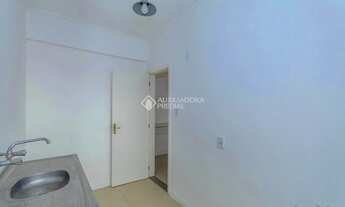 Imagem 6: Imóvel para aluguel com 113 metros quadrados com 3 quartos em Independência - Porto Alegre