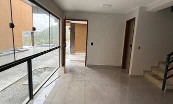 Imagem 4: Casa em condomínio NOVA com 2 suítes nas Braunes - Nova Friburgo RJ