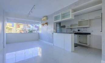 Imagem 2: Apartamento 2 dormitórios com 1 suíte com 73m e vaga dupla no Bairro Jardim Botânico