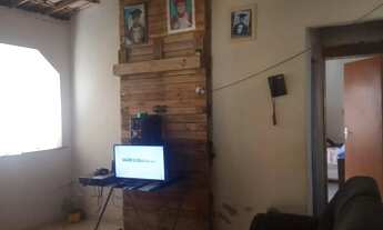 Imagem: Casa à venda no bairro Santa Laura,com