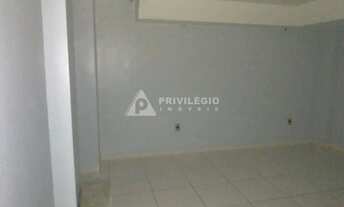 Imagem 3: Loja Barra Point 1º andar oportunidade!