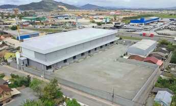 Imagem 2: Galpão de 5.900 m² as Margens da BR-101 no Salseiros em Itajaí - SC