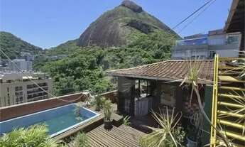 Imagem: Triplex para venda possui 180 metros quadrados