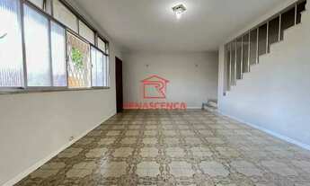 Imagem 2: Casa com 3 Quartos na Taquara. 145m2