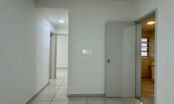 Imagem 2: Apartamento 02 dormitórios + dependência para alugar no Centro de Florianópolis SC