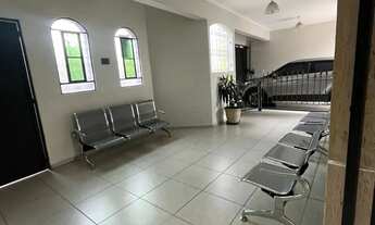 Imagem 3: Prédio Comercial de 700m² à Venda no Tucuruvi - Completo com 4 Níveis e Apartamento