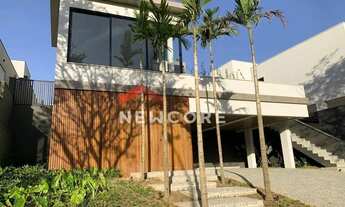 Imagem: Casa de condomínio em Rua Renato Marcos