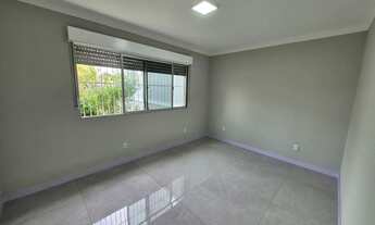 Imagem 6: Casa térrea no bairro Niterói com 190m² de área construída e terreno de 484m²