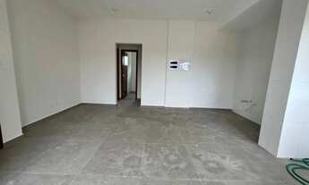 Imagem 6: Apartamento com 2 quartos e sacada com churrasqueira no bairro da Limeira