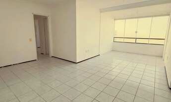 Imagem 7: Apartamento para venda no condomínio Royal Park, Renascença