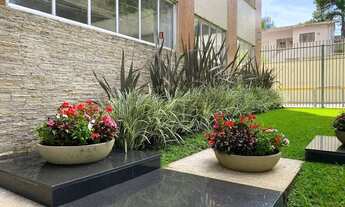 Imagem 4: Apartamento com 3 dormitórios - Na frente da praça do Centro Civico